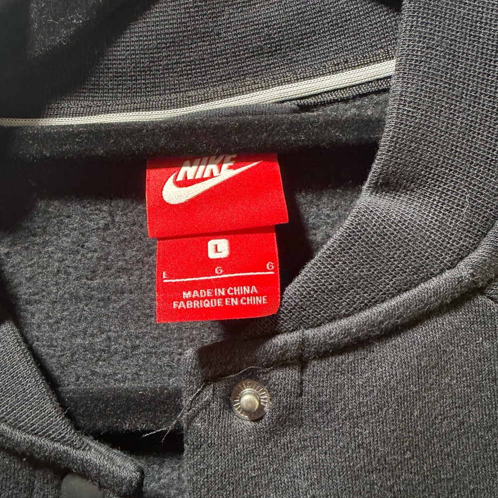 Nike Black Snap-Button Jacket - image 2